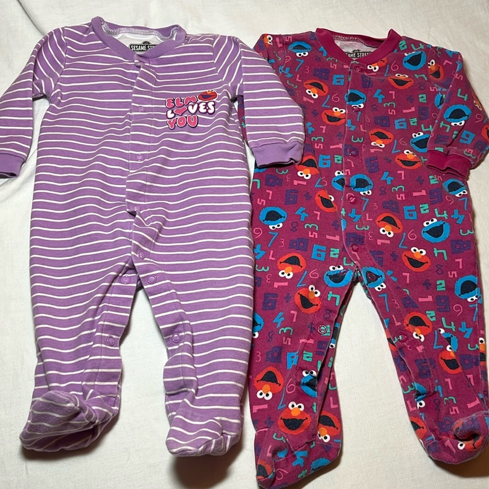 6M Elmo and Cookie Monster sleeper